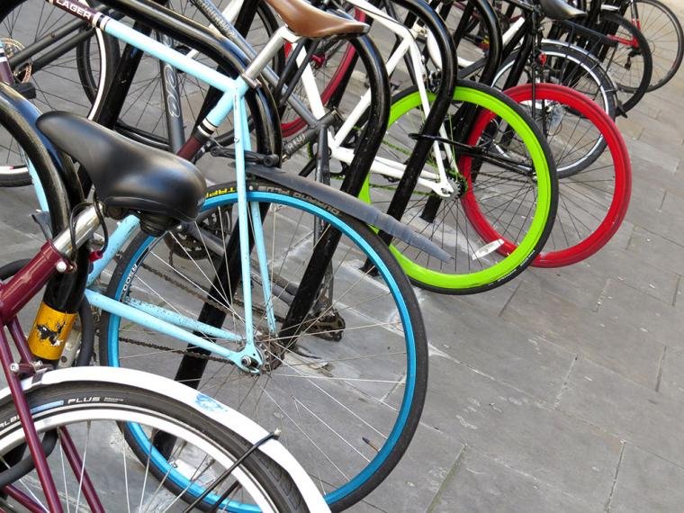 Projeto de Modernização Bicicletários do Comércio